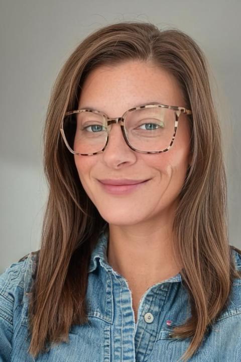 Kimberly Persson Headshot